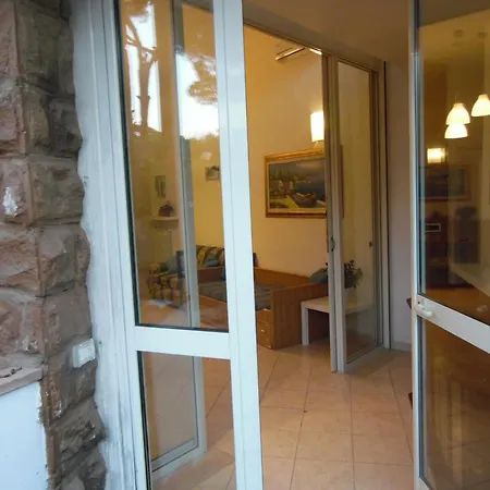 Apartment Giulia *