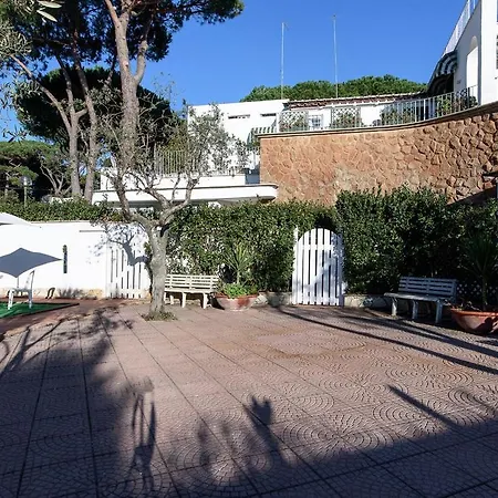 Giulia Apartment *